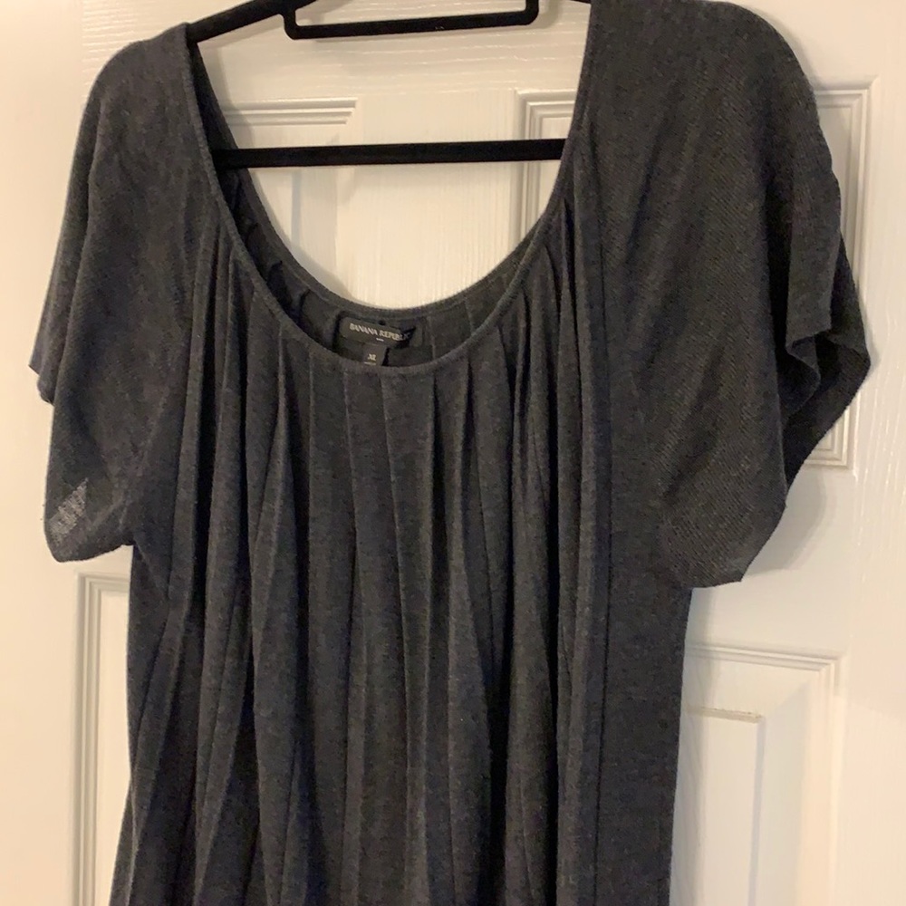 Banana Republic XL Charcoal Sweater